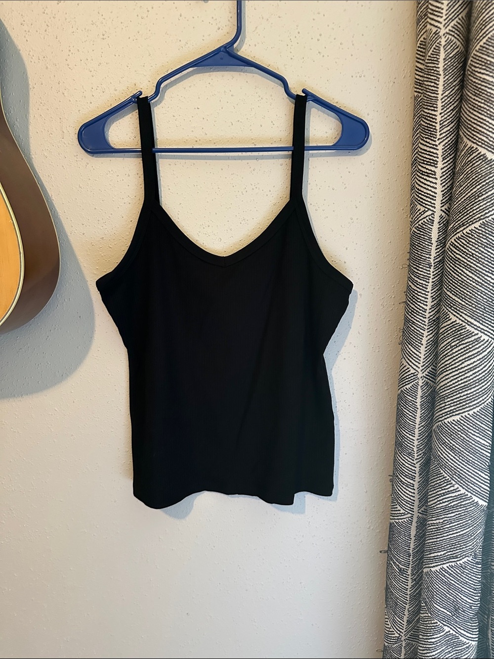Express Black Ribbed V-Neck Cami